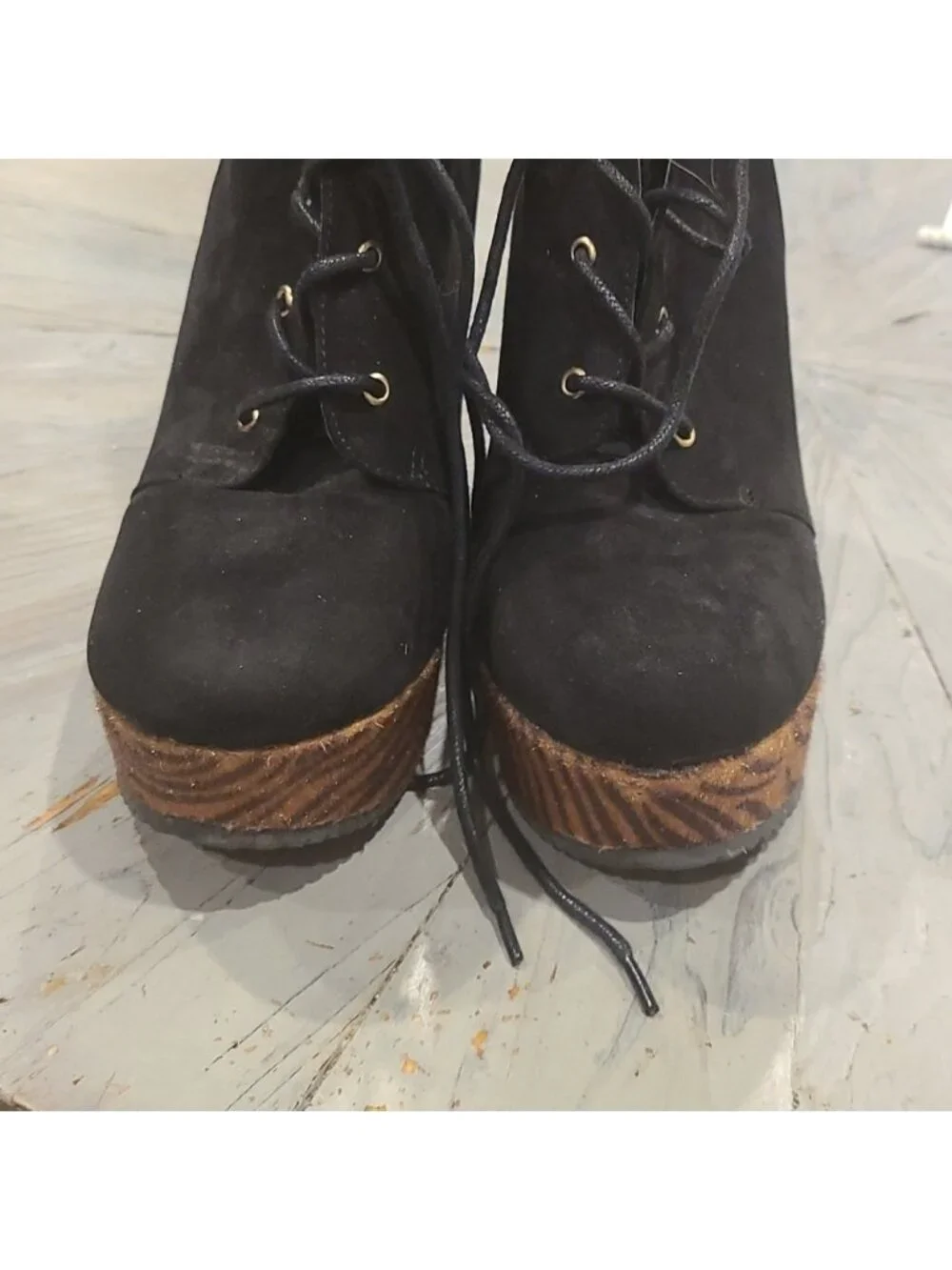 Guess platform wedge shoes